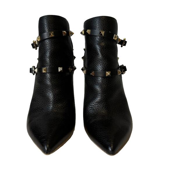 Valentino Garavani Black Pebbled Leather Rockstud Ankle Boots Size 40 Gold Studs - Picture 3 of 14